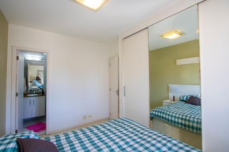 Quarto 1 - Suíte de apartamento para alugar com 3 quartos, 77m² em Jardim, Santo André