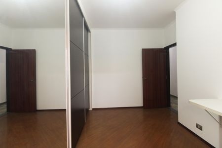 Casa para alugar com 300m², 3 quartos e 5 vagasQuarto 2