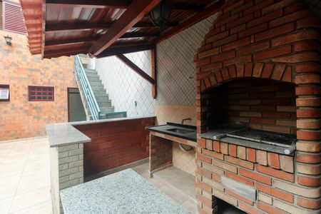 Casa para alugar com 300m², 3 quartos e 5 vagasQuintal e Churrasqueira 