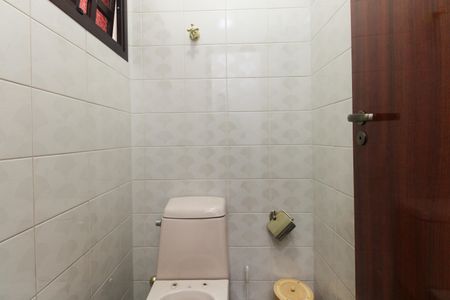 Casa para alugar com 300m², 3 quartos e 5 vagasLavabo 