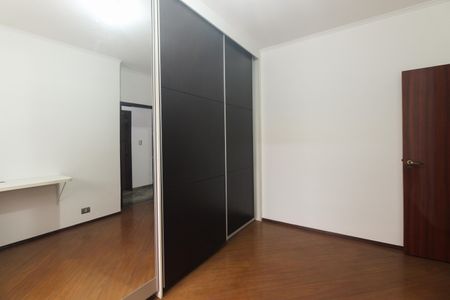 Casa para alugar com 300m², 3 quartos e 5 vagasQuarto 2