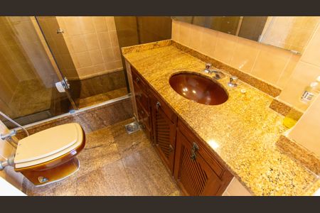 Apartamento para alugar com 80m², 2 quartos e sem vaga