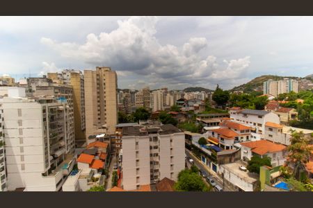 Apartamento para alugar com 80m², 2 quartos e sem vaga