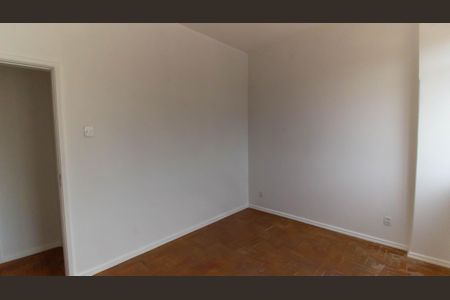 Apartamento para alugar com 80m², 2 quartos e sem vaga