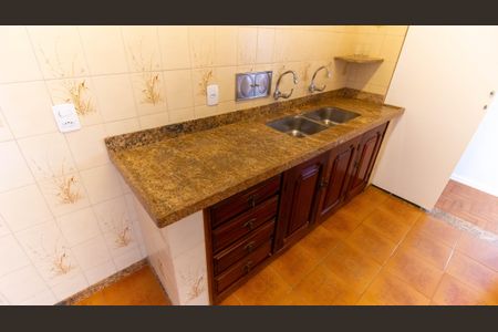 Apartamento para alugar com 80m², 2 quartos e sem vaga