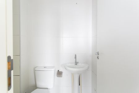 Apartamento para alugar com 32m², 2 quartos e sem vagaBanheiro 