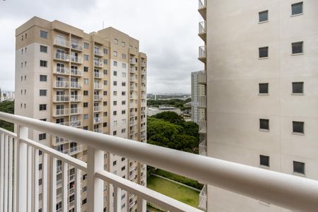 Apartamento para alugar com 34m², 2 quartos e 1 vagaVaranda