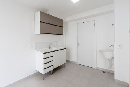 Apartamento para alugar com 34m², 2 quartos e 1 vagaCozinha e área de serviço