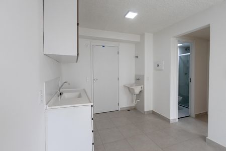 Apartamento para alugar com 34m², 2 quartos e 1 vagaCozinha e área de serviço