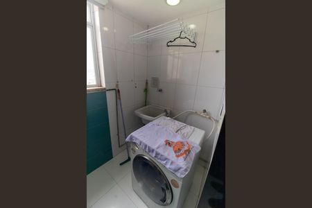 Apartamento à venda com 60m², 2 quartos e 1 vagaCozinha e Área de Serviço