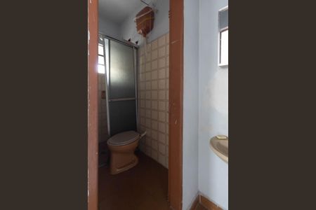 Casa à venda com 180m², 3 quartos e 2 vagas Casa à venda com 180m², 3 quartos e 2 vagasBanheiro 3