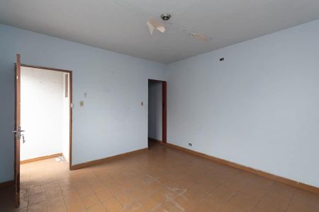 Casa à venda com 180m², 3 quartos e 2 vagas Casa à venda com 180m², 3 quartos e 2 vagasQuarto 3