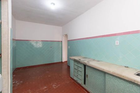 Casa à venda com 180m², 3 quartos e 2 vagas Casa à venda com 180m², 3 quartos e 2 vagasCozinha 2