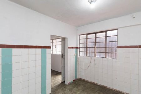 Casa à venda com 180m², 3 quartos e 2 vagas Casa à venda com 180m², 3 quartos e 2 vagasCozinha 1