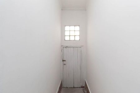 Casa à venda com 180m², 3 quartos e 2 vagas Casa à venda com 180m², 3 quartos e 2 vagasEntrada Garagem 1