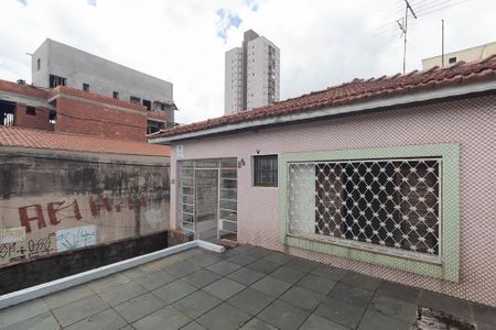 Casa à venda com 180m², 3 quartos e 2 vagas Casa à venda com 180m², 3 quartos e 2 vagasQuintal