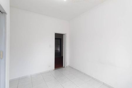 Casa à venda com 180m², 3 quartos e 2 vagas Casa à venda com 180m², 3 quartos e 2 vagasSuíte