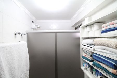 Apartamento à venda com 120m², 3 quartos e 2 vagas Apartamento à venda com 120m², 3 quartos e 2 vagasBanheiro da Suíte 3