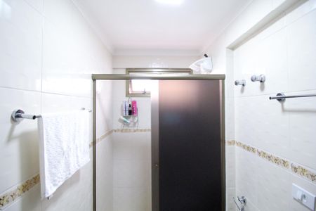 Apartamento à venda com 120m², 3 quartos e 2 vagas Apartamento à venda com 120m², 3 quartos e 2 vagasBanheiro da Suíte 2