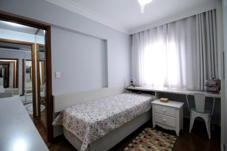 Apartamento à venda com 120m², 3 quartos e 2 vagas Apartamento à venda com 120m², 3 quartos e 2 vagasSuíte 2
