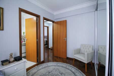 Apartamento à venda com 120m², 3 quartos e 2 vagas Apartamento à venda com 120m², 3 quartos e 2 vagasSuíte 1