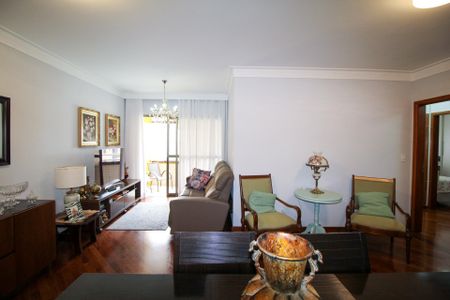 Apartamento à venda com 120m², 3 quartos e 2 vagas Apartamento à venda com 120m², 3 quartos e 2 vagasSala