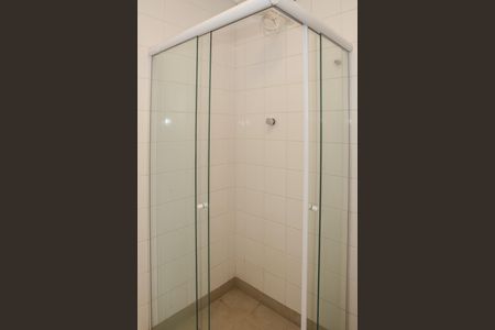 Casa para alugar com 680m², 4 quartos e 4 vagasBanheiro de serviço