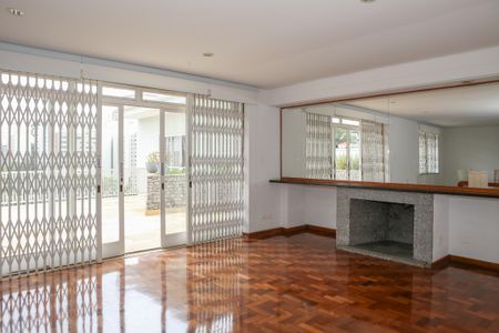 Sala de casa para alugar com 4 quartos, 680m² em Perdizes, São Paulo