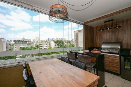 Varanda de apartamento para alugar com 3 quartos, 137m² em Paraíso do Morumbi, São Paulo