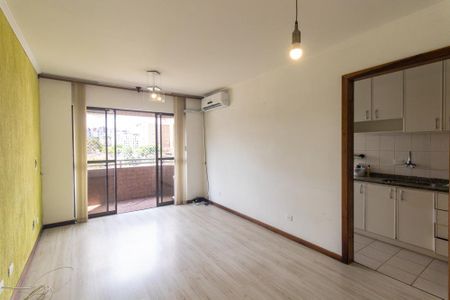 Sala de apartamento para alugar com 1 quarto, 50m² em Vila Izabel, Curitiba