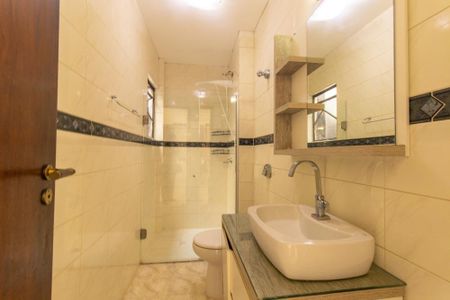 Banheiro Social de apartamento para alugar com 1 quarto, 50m² em Vila Izabel, Curitiba