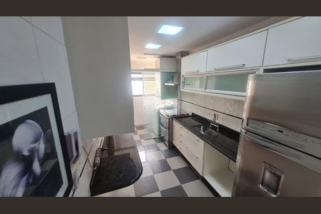 Apartamento para alugar com 140m², 2 quartos e 2 vagas Apartamento para alugar com 140m², 2 quartos e 2 vagasCozinha