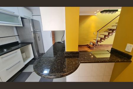 Apartamento para alugar com 140m², 2 quartos e 2 vagas Apartamento para alugar com 140m², 2 quartos e 2 vagasCozinha