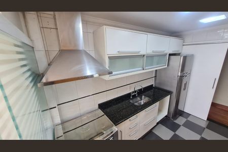 Apartamento para alugar com 140m², 2 quartos e 2 vagas Apartamento para alugar com 140m², 2 quartos e 2 vagasCozinha