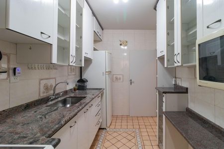 Apartamento para alugar com 63m², 2 quartos e 1 vaga Apartamento para alugar com 63m², 2 quartos e 1 vagaCozinha
