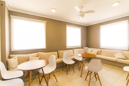 Apartamento para alugar com 35m², 2 quartos e sem vaga Apartamento para alugar com 35m², 2 quartos e sem vagaÁrea comum - Salão de festas