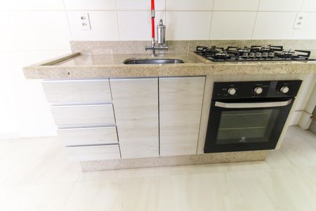Apartamento para alugar com 35m², 2 quartos e sem vaga Apartamento para alugar com 35m², 2 quartos e sem vagaCozinha e Área de Serviço