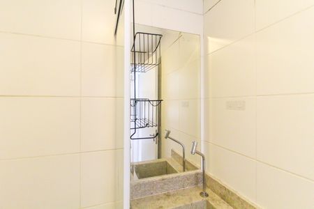 Apartamento para alugar com 35m², 2 quartos e sem vaga Apartamento para alugar com 35m², 2 quartos e sem vagaBanheiro