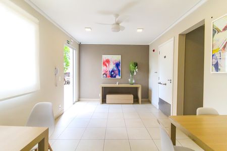 Apartamento para alugar com 35m², 2 quartos e sem vaga Apartamento para alugar com 35m², 2 quartos e sem vagaÁrea comum - Salão de festas
