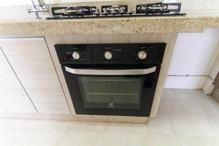 Apartamento para alugar com 35m², 2 quartos e sem vaga Apartamento para alugar com 35m², 2 quartos e sem vagaCozinha e Área de Serviço