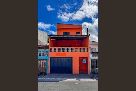 Casa para alugar com 100m², 3 quartos e 3 vagasFachada