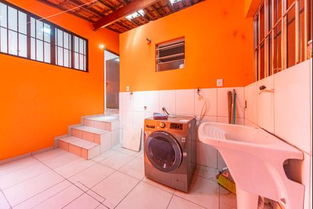 Casa para alugar com 100m², 3 quartos e 3 vagasÁrea de Serviço