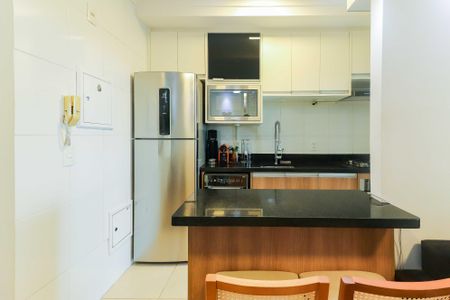 Apartamento à venda com 60m², 2 quartos e 1 vaga Apartamento à venda com 60m², 2 quartos e 1 vagaCozinha e Área de Serviço