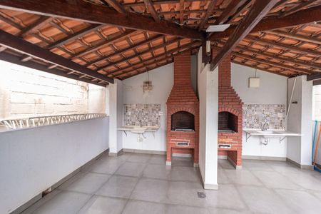 Apartamento à venda com 50m², 2 quartos e 1 vaga Apartamento à venda com 50m², 2 quartos e 1 vagaÁrea comum - Churrasqueira