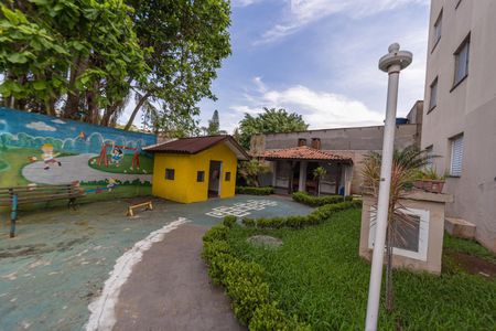 Apartamento à venda com 50m², 2 quartos e 1 vaga Apartamento à venda com 50m², 2 quartos e 1 vagaÁrea comum - Playground