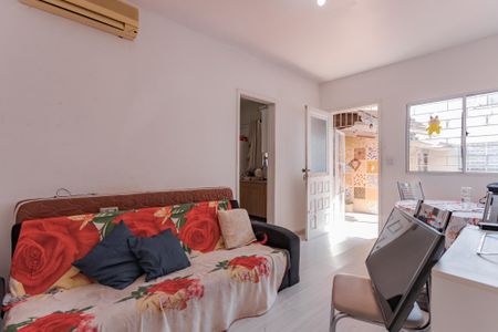 Casa à venda com 164m², 4 quartos e 4 vagasSala