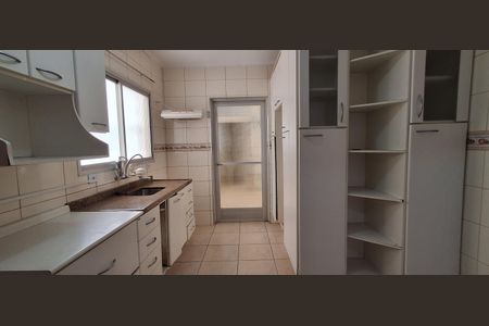 Apartamento para alugar com 116m², 2 quartos e 1 vaga Apartamento para alugar com 116m², 2 quartos e 1 vagaCozinha