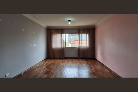 Apartamento para alugar com 116m², 2 quartos e 1 vaga Apartamento para alugar com 116m², 2 quartos e 1 vagaSala