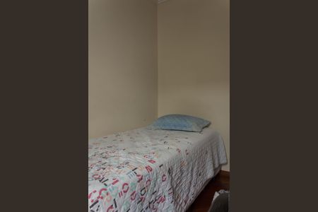 Casa à venda com 209m², 4 quartos e 4 vagasQuarto 2