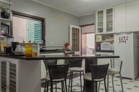 Casa à venda com 209m², 4 quartos e 4 vagasCozinha